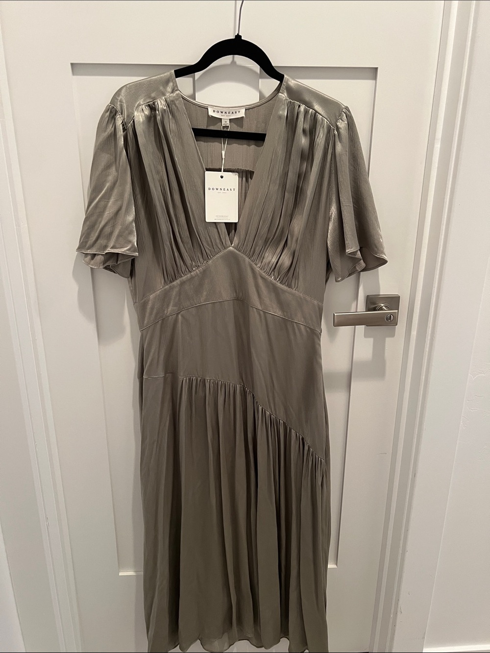 DownEast Taupe V-Neck Pleated Midi Dress